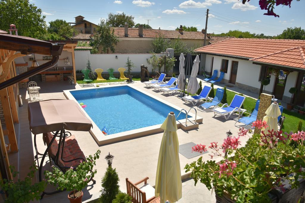 Guest House Zlateya Madara Zewnętrze zdjęcie